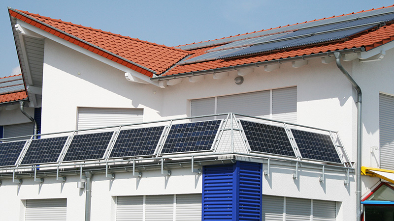 Solar-Balkon_13763291
